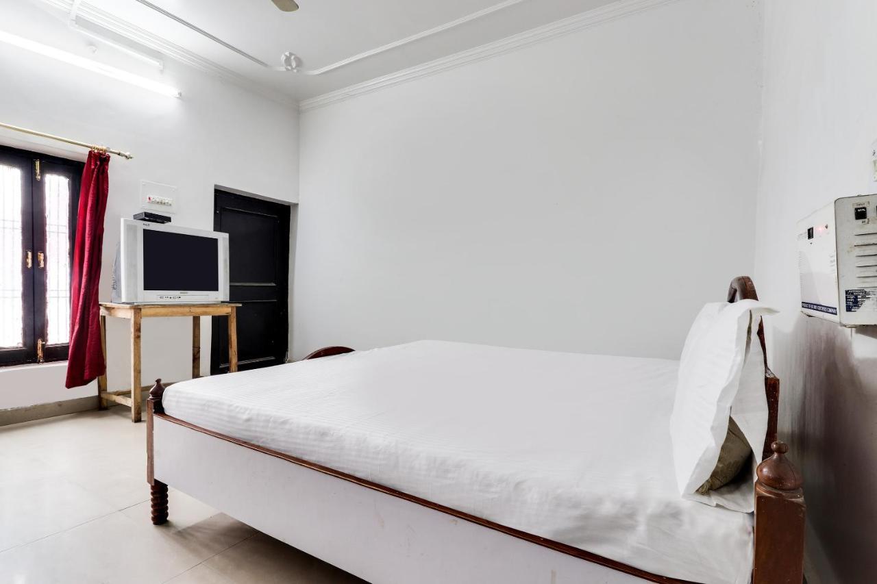 Hotel O Hanuman Bagh Ayodhya Extérieur photo