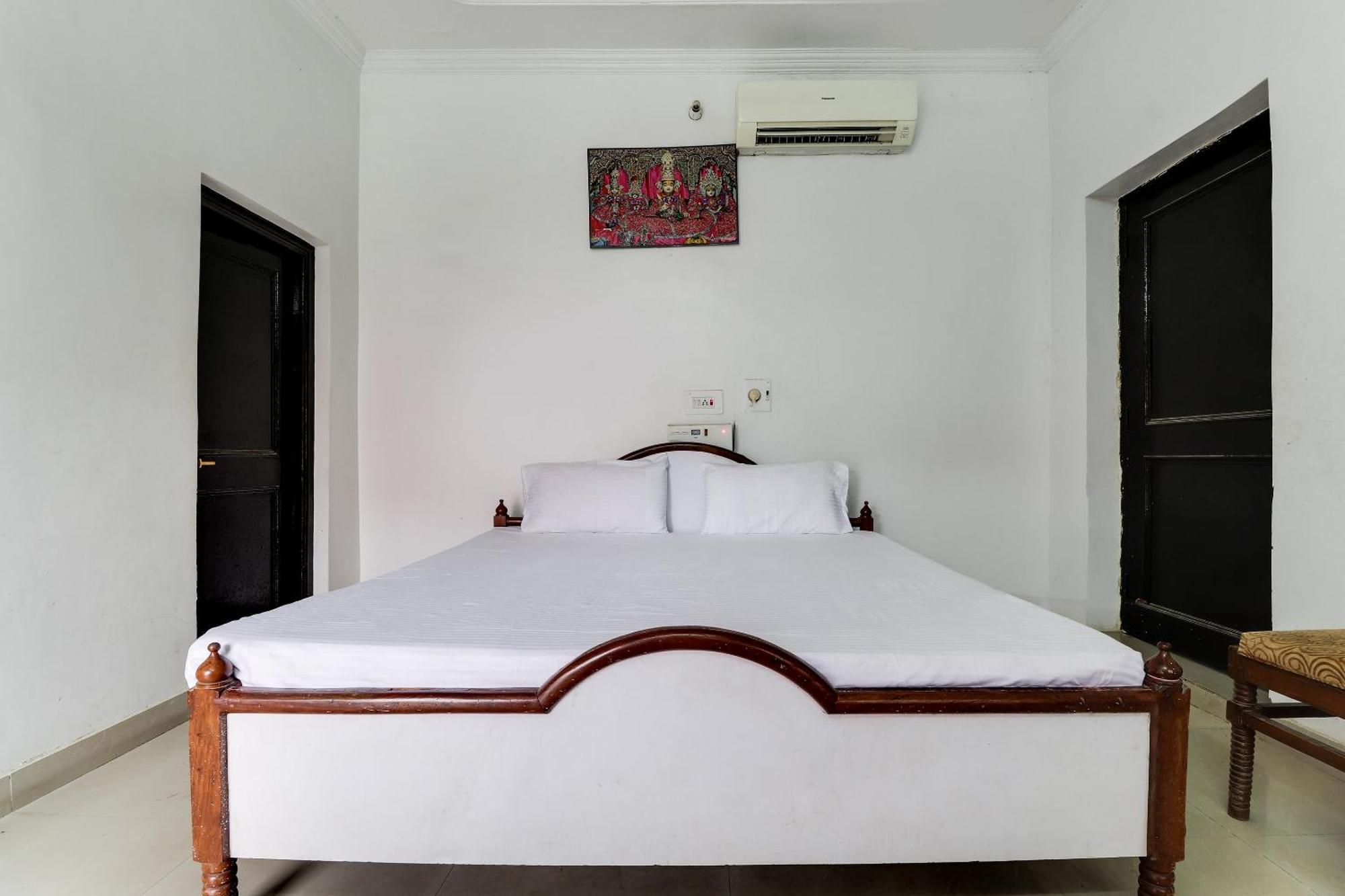 Hotel O Hanuman Bagh Ayodhya Extérieur photo