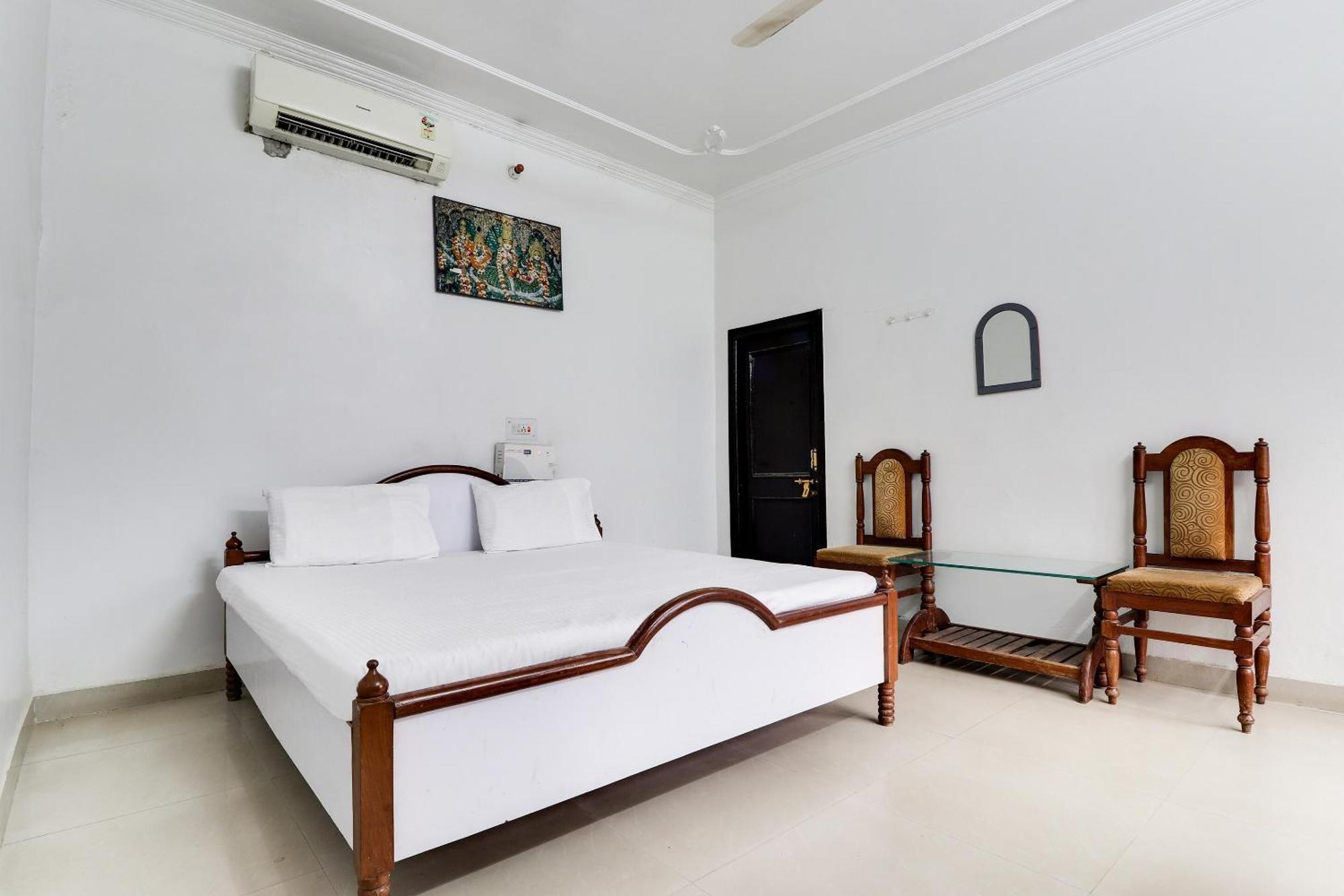 Hotel O Hanuman Bagh Ayodhya Extérieur photo